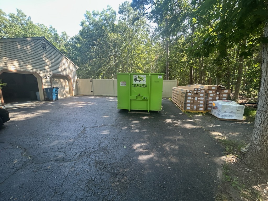 20 Yd Dumpster for Siding
